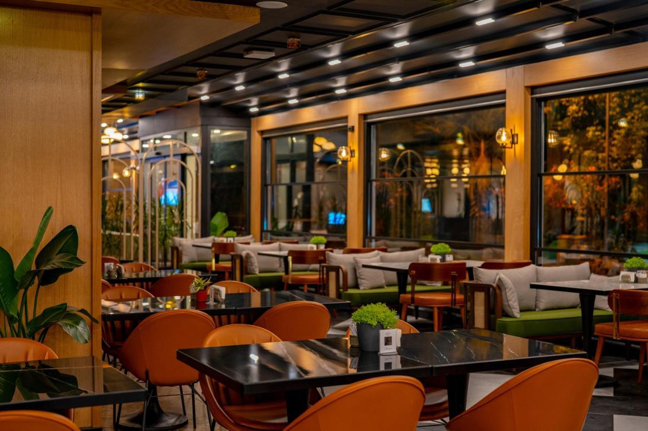 Perast City Hotel Antalya Bagian luar foto